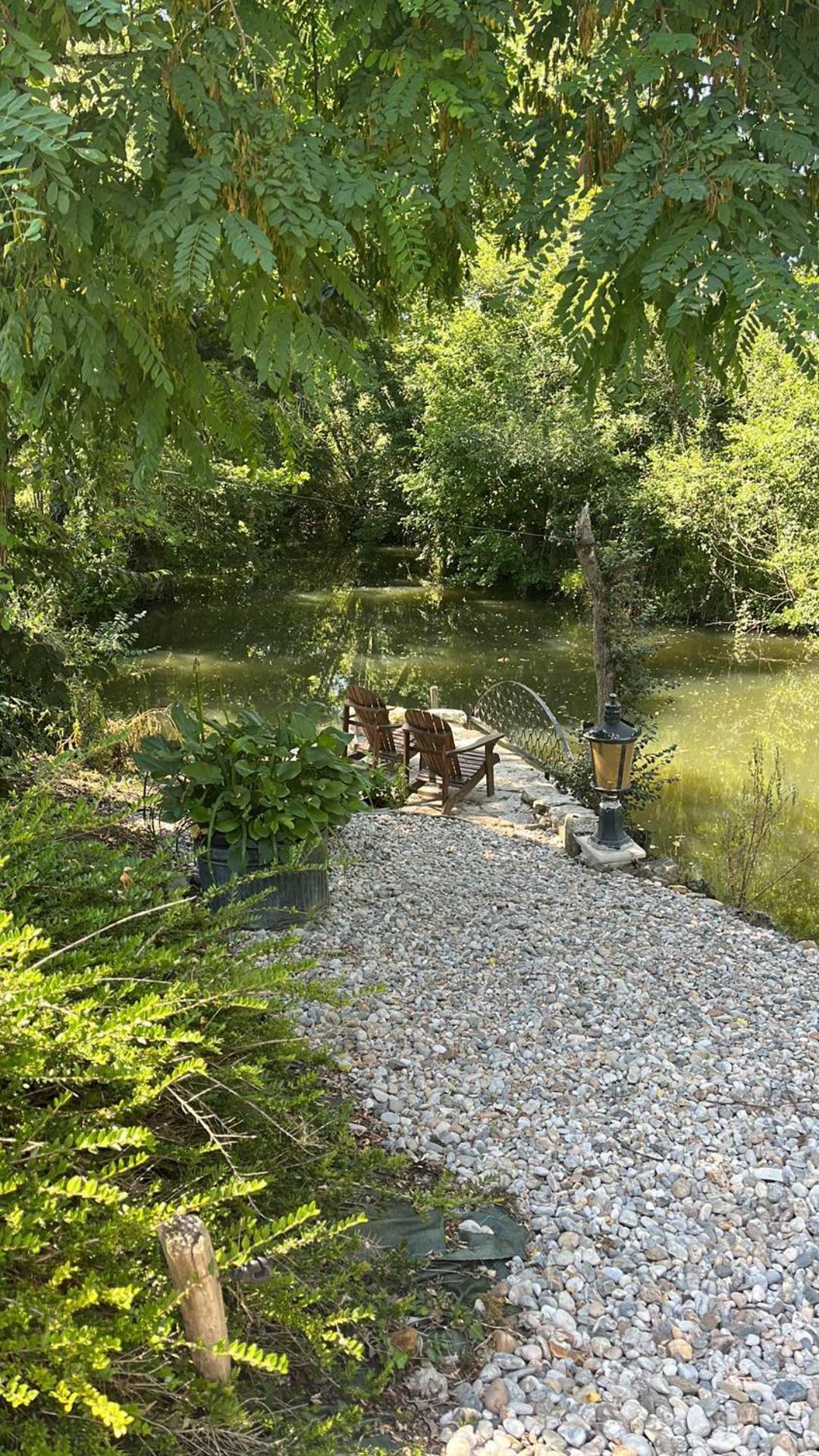 En Bord De Riviere Bed & Breakfast Casseneuil Ngoại thất bức ảnh