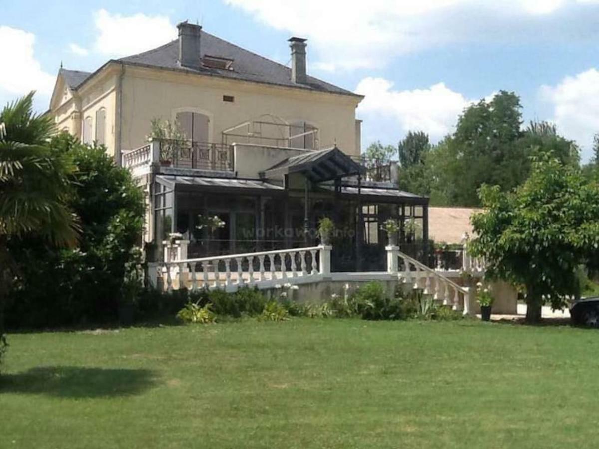 En Bord De Riviere Bed & Breakfast Casseneuil Ngoại thất bức ảnh