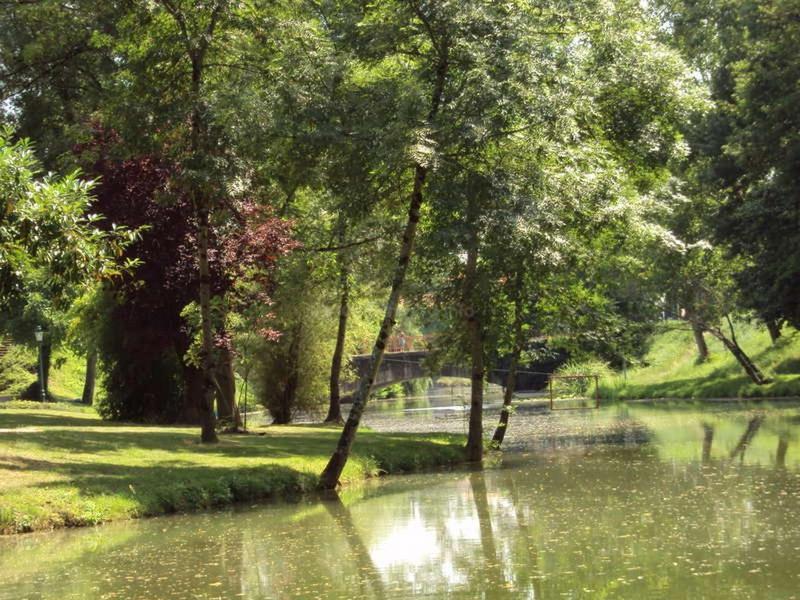 En Bord De Riviere Bed & Breakfast Casseneuil Ngoại thất bức ảnh